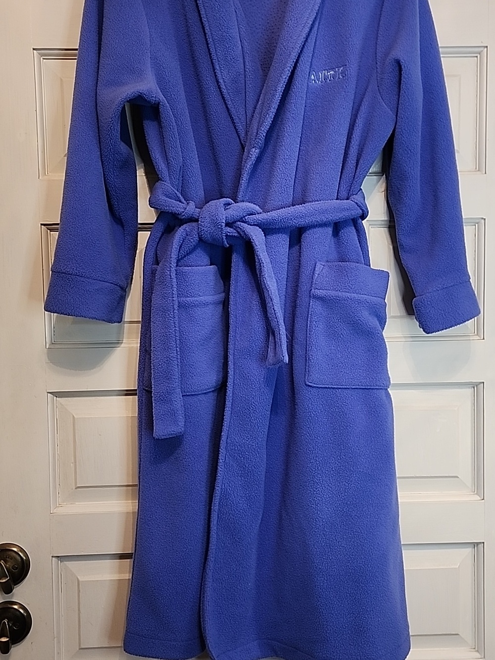 L.L.Bean Robe Purple Fleece Kids or Fits Womans Medium Or Smaller Pockets Belt